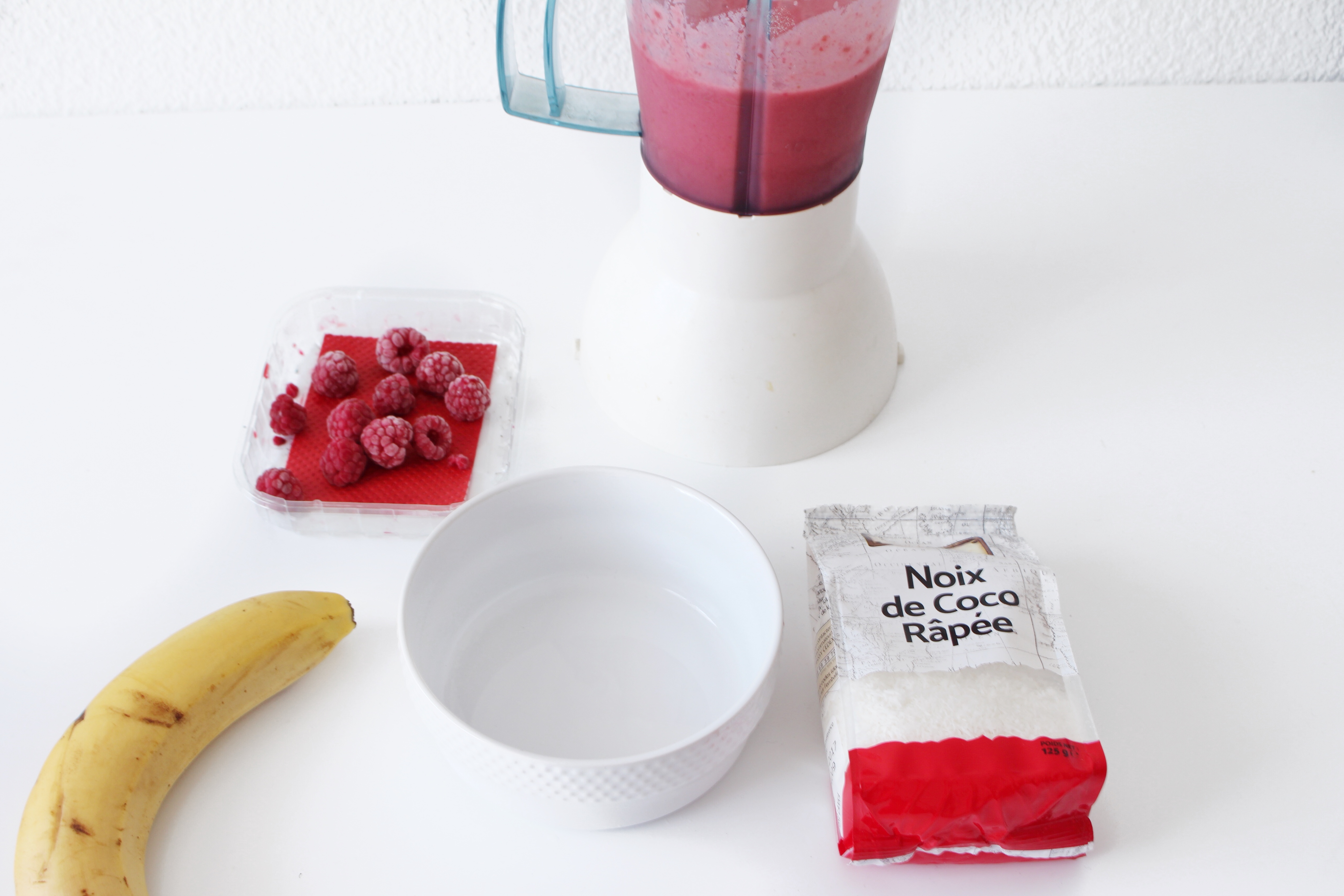 Recette Smoothie Bowl fruits rouges